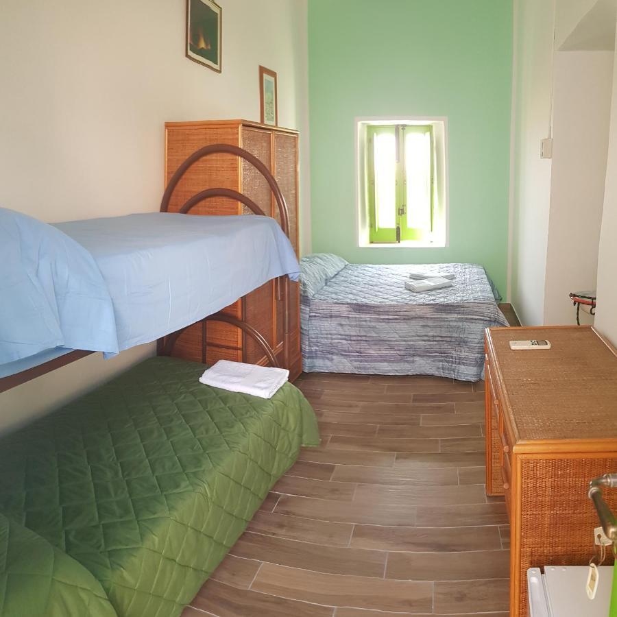 Da Luciano Hotel Stromboli Luaran gambar
